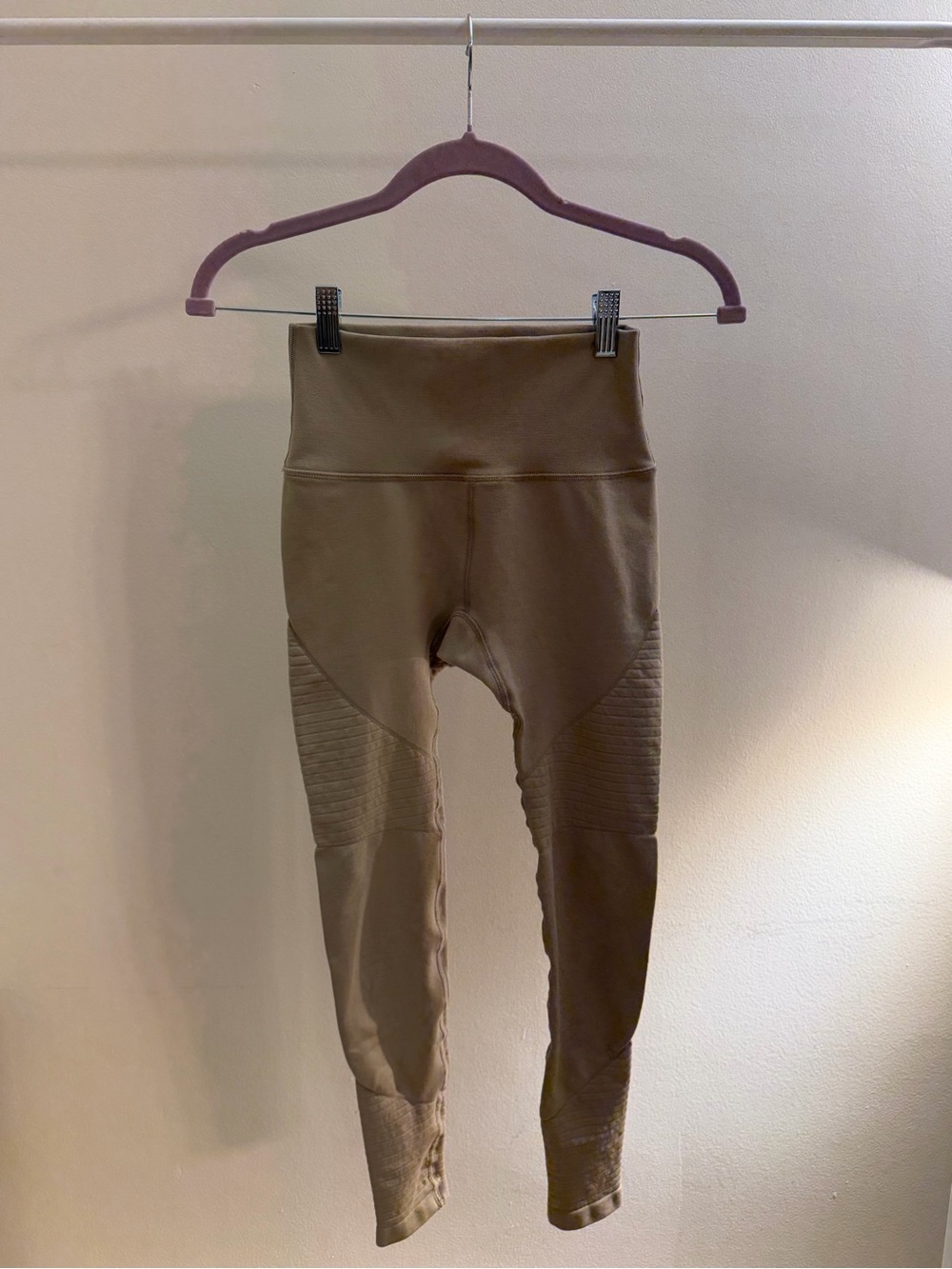 Alphalete Athletics Identity Moto Leggings Tan/Beige Size S Small - Picture 2 of 6